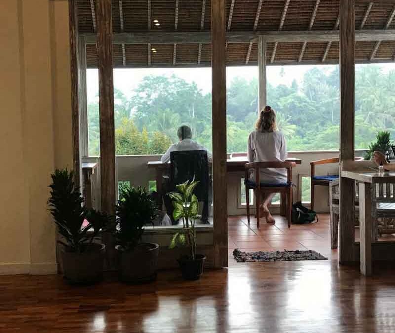 outpost-eleanor-work-coworking-internship-startup