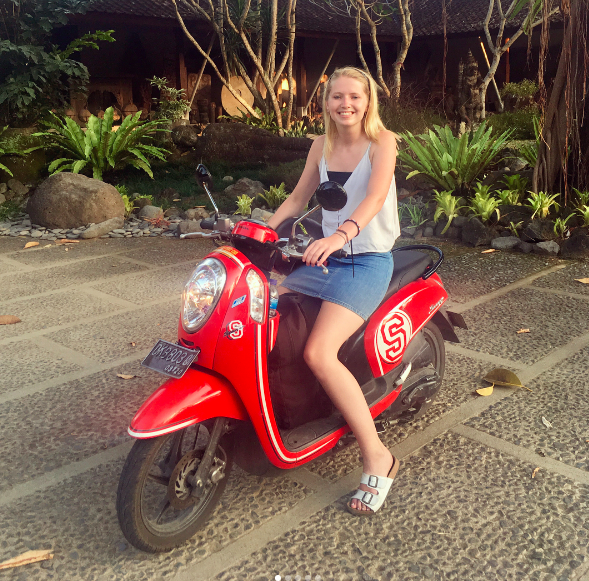 suzi-startup-travel-internship-bali